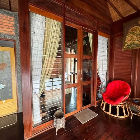 Giri Hill Homestay نوسا دوا المظهر الخارجي الصورة