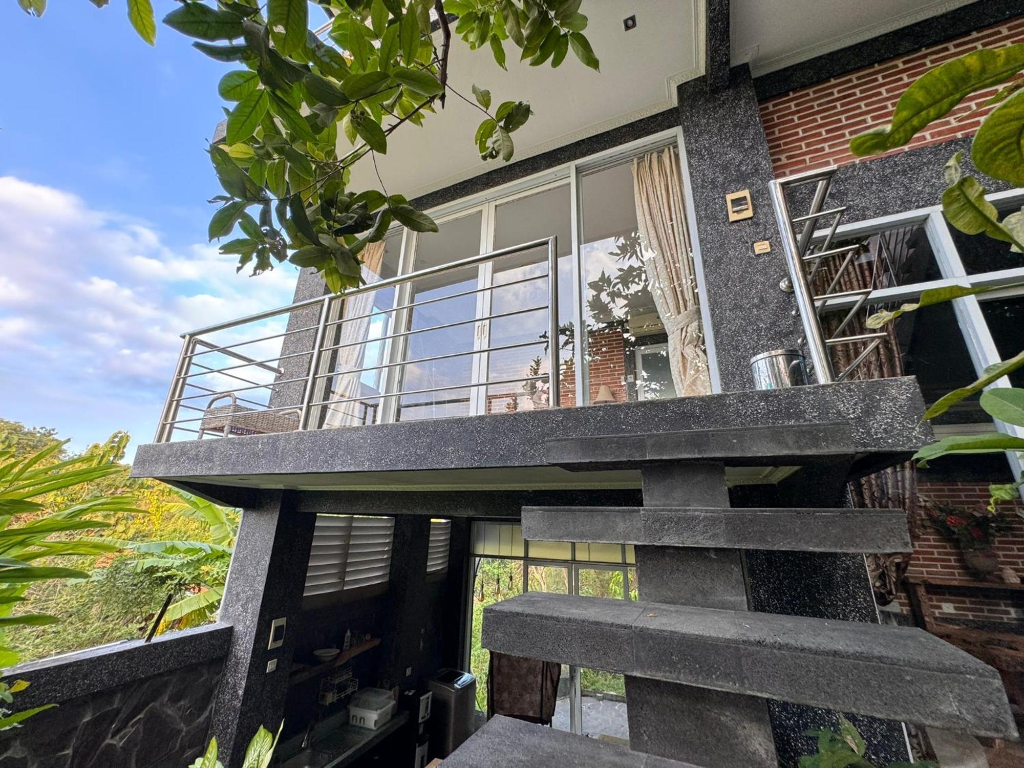 Giri Hill Homestay نوسا دوا المظهر الخارجي الصورة