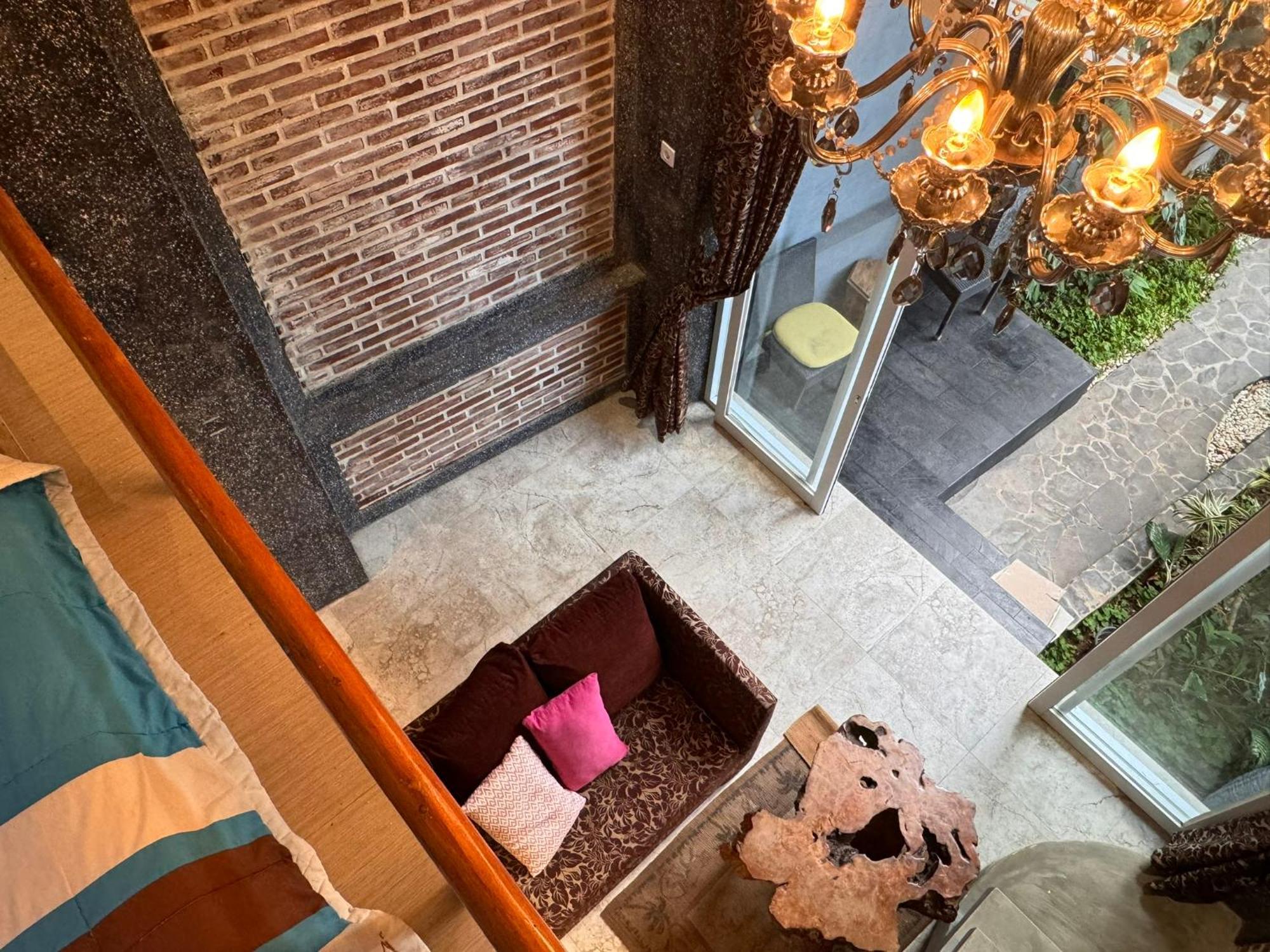Giri Hill Homestay نوسا دوا المظهر الخارجي الصورة