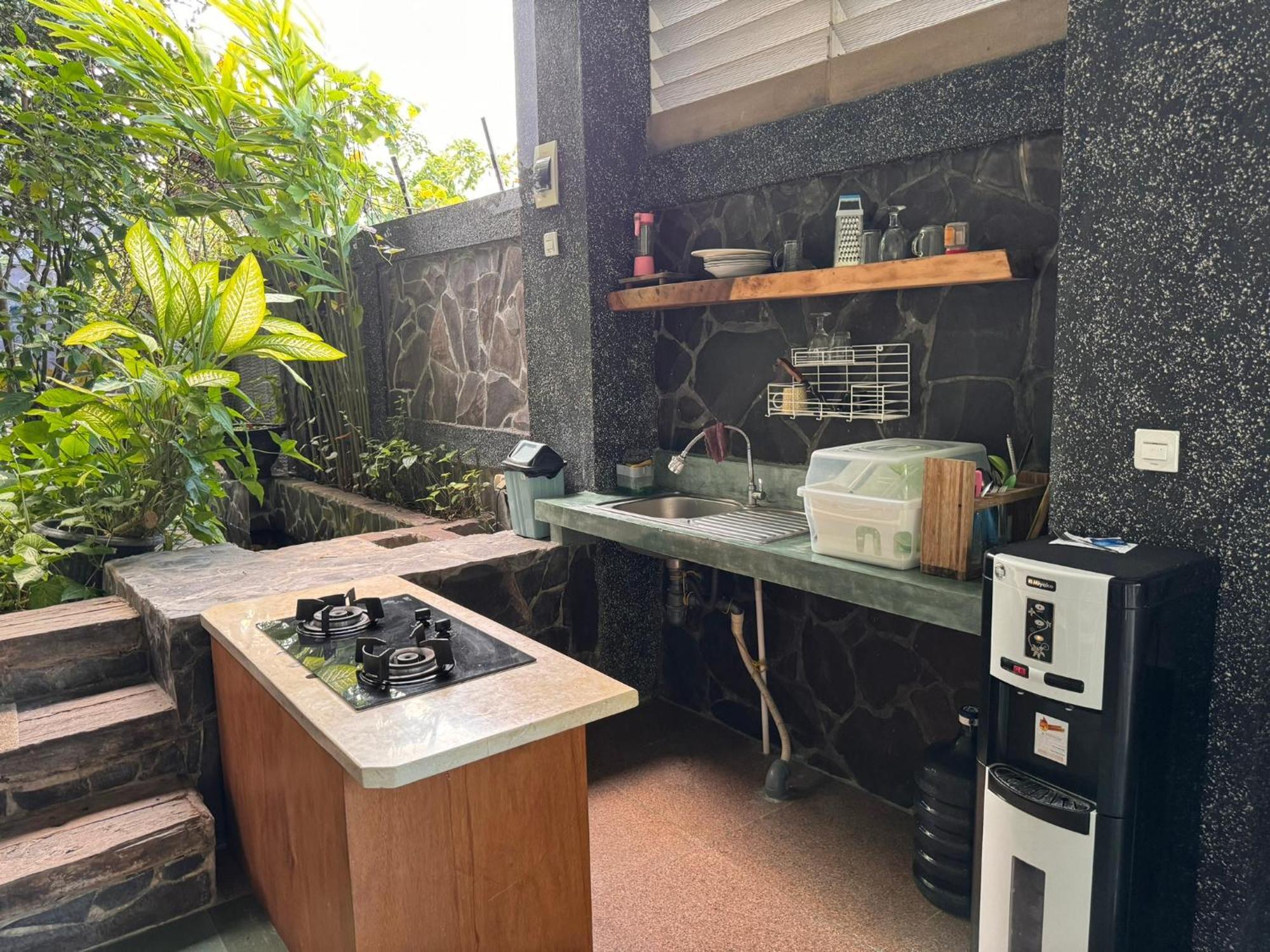 Giri Hill Homestay نوسا دوا المظهر الخارجي الصورة